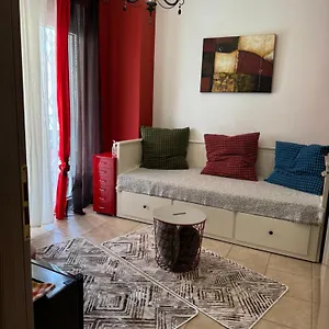 Δωμάτια σε οικογενειακή κατοικία Rainbow Floor, Θεσσαλονίκη