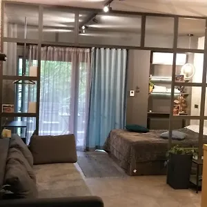 Ελέγξτε τη διαθεσιμότητα